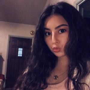 Meet your Posher, Emmalie